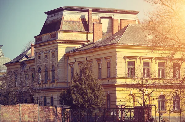 Vintage photo of abandoned house — Stock Photo, Image