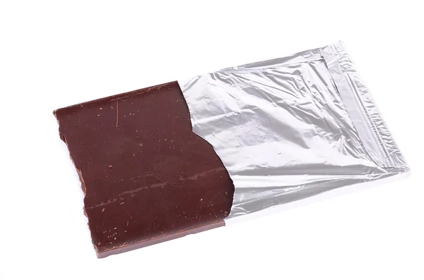 Barra de chocolate aislada en blanco —  Fotos de Stock
