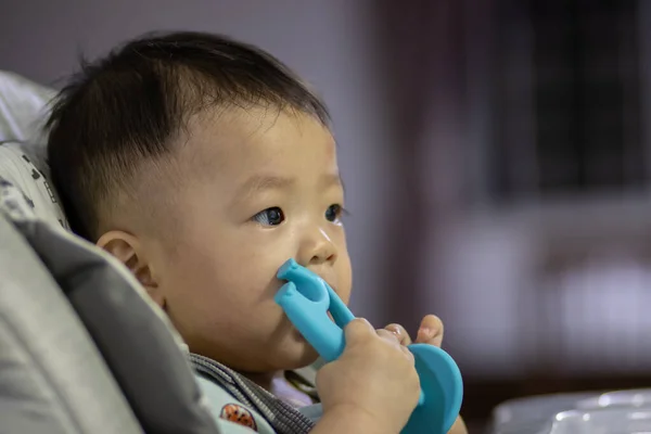 Imagem Retrato Adorável Bonito Feliz Asiático Bebê Chinês Menino Sentar — Fotografia de Stock