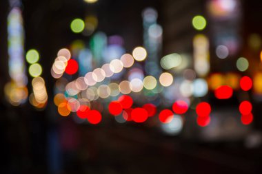 Odak trafiğinden, ışıklardan ve Japonya 'daki Sapporo Hokkaido' daki insanlardan.