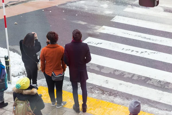 Sapporo Japan December 2017 Unidentified Pedestrians Walk Sapporo City Wear — Stock Photo, Image