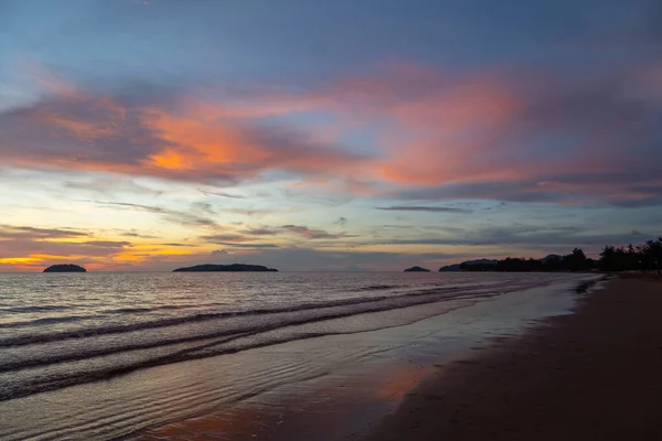 Tanjung Aru Sahili Kota Kinabalu Sabah Malezya Gün Batımında Güzel — Stok fotoğraf