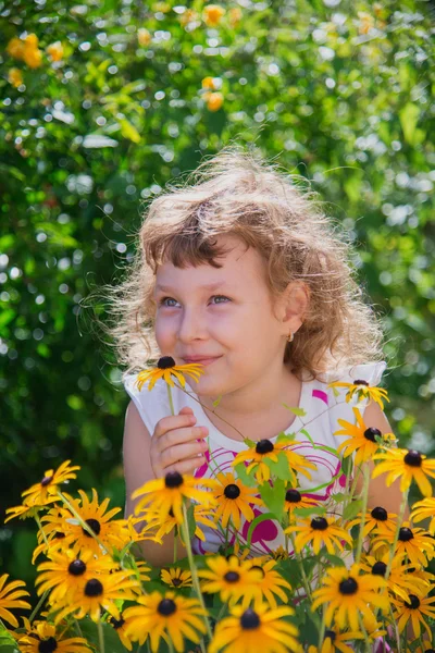 Happy little girl — Stock Photo, Image