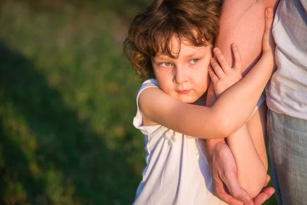 Padre con figlioletta — Foto Stock