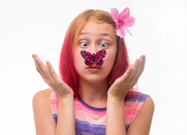 Κορίτσι με μια πεταλούδα μύτη — Φωτογραφία Αρχείου