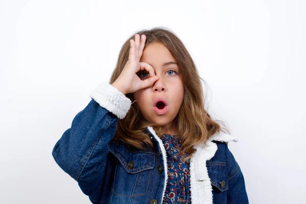 Little Caucasian Girl Beautiful Blue Eyes Wearing Denim Jacket Standing — Stock Photo, Image