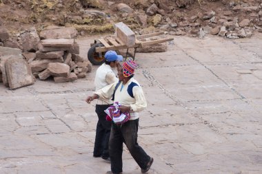 Taquile, Titicaca gölü, Peru geleneksel toplum
