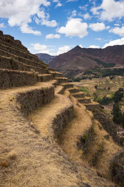Fechar os terraços do Inca em Pisac, Vale Sagrado, Peru — Fotografia de Stock