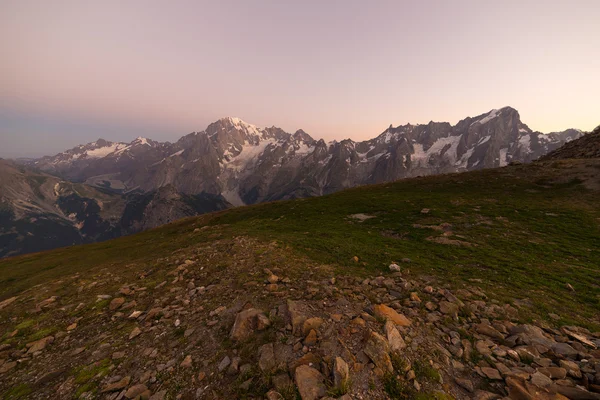 Monte Bianco or Mont Blanc at sunrise, italian side — Stock Photo, Image