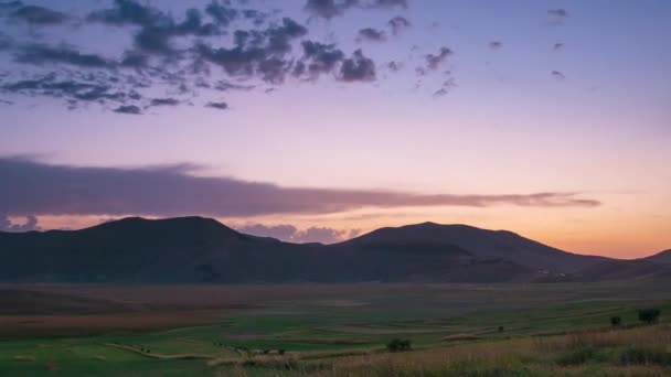 Tempo Limite Pôr Sol Sobre Castelluccio Norcia Highlands Itália Vila — Vídeo de Stock