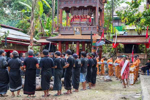 A Tana Toraja hagyományos temetés — Stock Fotó