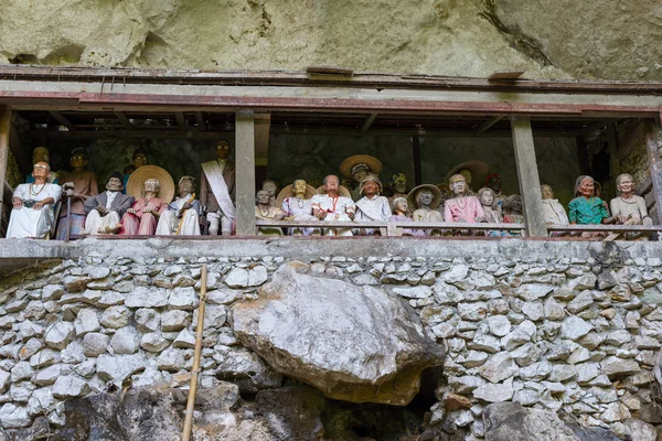 Traditionele begraafplaats in Tana Toraja — Stockfoto