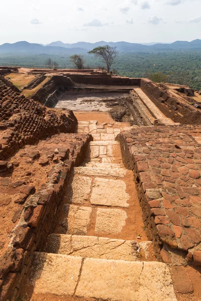 Gammal trappa i Sigiriya, Sri Lanka — Stockfoto