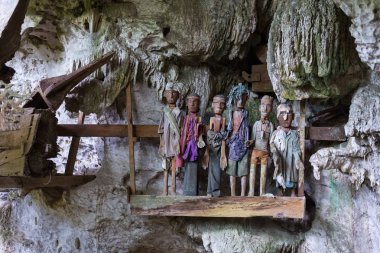 Tana Toraja geleneksel gömüldüğü yer