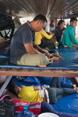 Endonezya kalabalık gemi