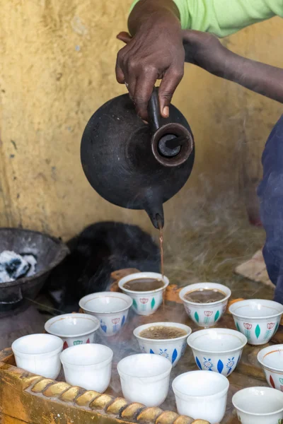 Cérémonie traditionnelle du café éthiopien Photos De Stock Libres De Droits