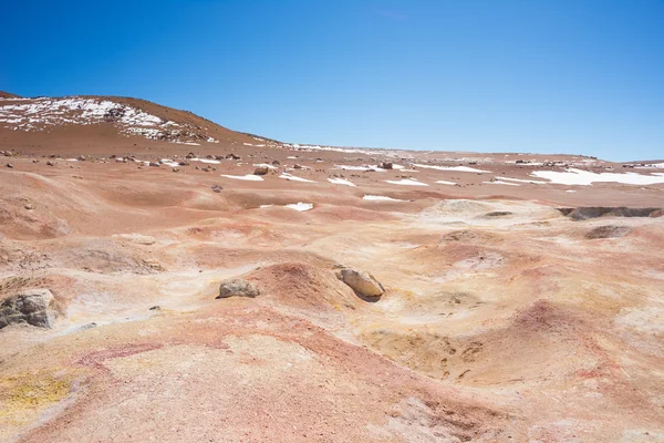 Sitio geotérmico en los Andes, Bolivia — Foto de Stock