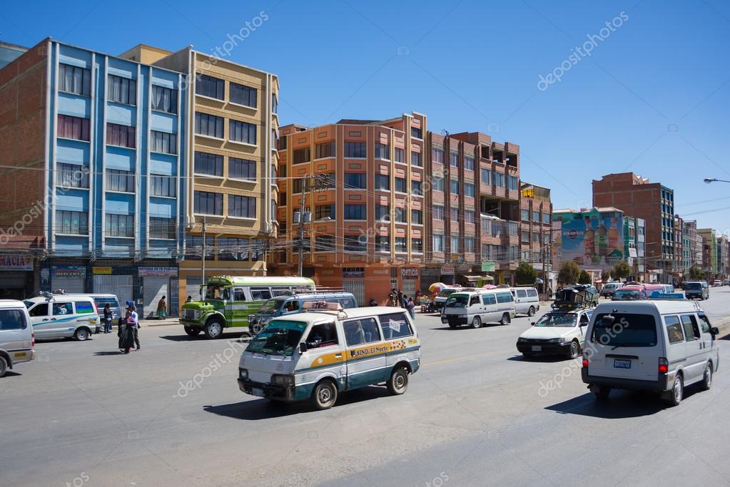 Ordinary traffic in the streets of La Paz, Bolivia – Stock Editorial Photo  © fbxx #91603490