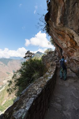 Backpacker Inca Trail Machu Picchu, Peru, keşfetmek