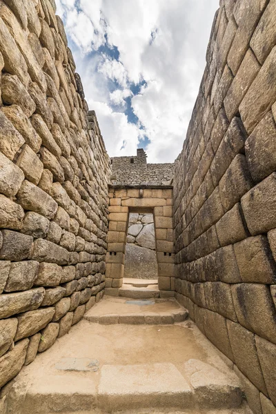 Detaylı geniş açılı görünüş binaların Machu Picchu, Peru — Stok fotoğraf