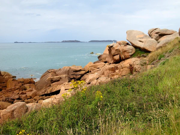 Pedras na Cote de Granite Rose — Fotografia de Stock