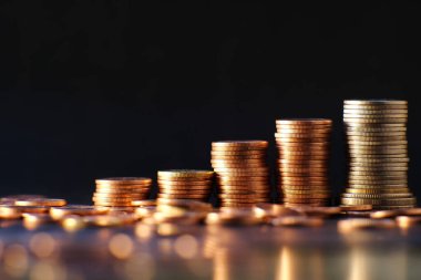 para yığını masa arkaplanı ve iş ya da para tasarrufu