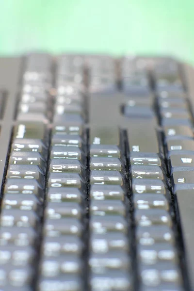 Nahaufnahme Einer Tastatur Auf Dem Tisch — Stockfoto