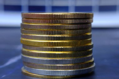 Sikke yığını kapat 