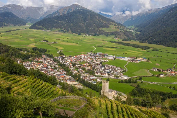 Uitzicht Vanuit Lucht Het Historische Centrum Van Burgusio Malles Het — Stockfoto