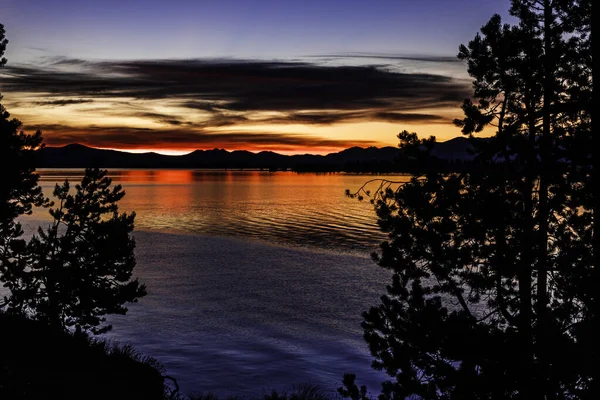 Early Morning Sunrise Lake — Stock Photo, Image