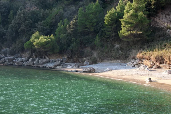 Pebbles Beach em Scauri, Italia . — Fotografia de Stock