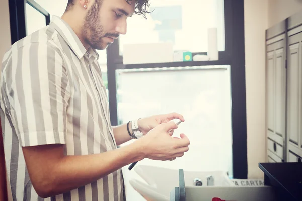 Traditional ritual of shaving the beard — Stock Photo, Image