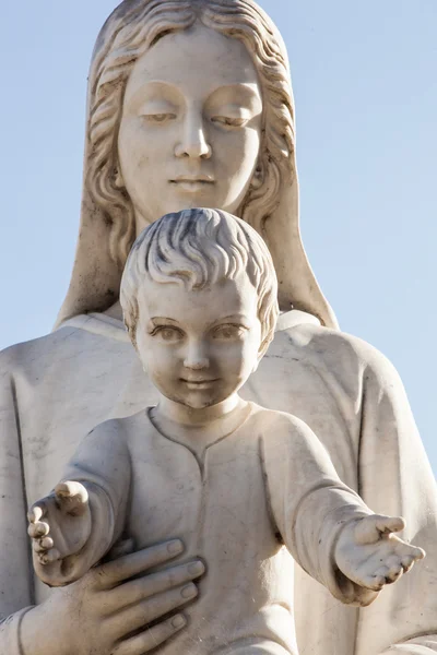Madonna y Jesús niño — Foto de Stock