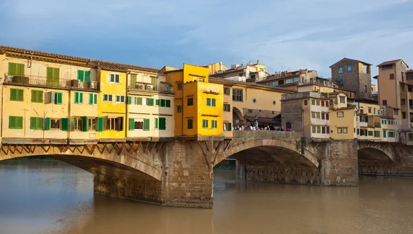 Ponte Vecchio al atardecer, Florencia, Italia —  Fotos de Stock