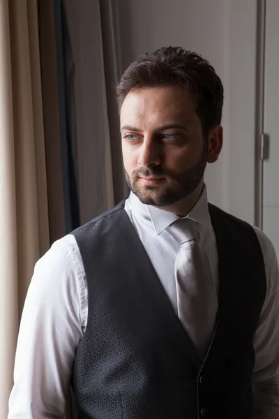 Young Italian groom before marriage — Stock Photo, Image