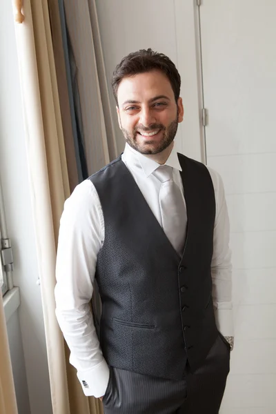 Young Italian groom before marriage — Stock Photo, Image