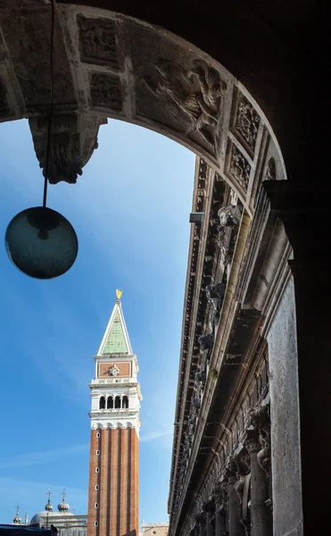 Bell tower of St Mark's Basilica in Venice, Italy. — Stock Photo, Image