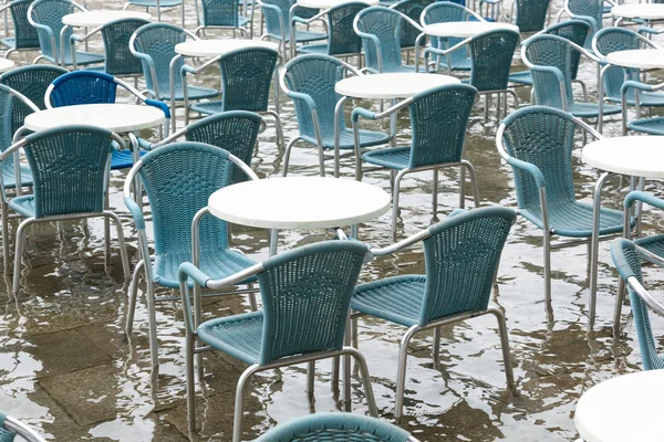 Hochwasser auf dem Markusplatz in Venedig — Stockfoto