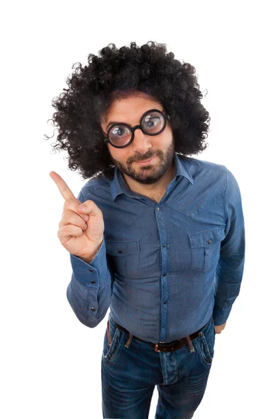 Hombre gracioso señalando con los dedos un espacio vacío — Foto de Stock