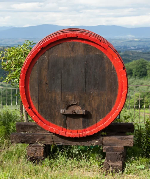 Wooden barrel for wine placed in outdoor field — Stock Photo, Image