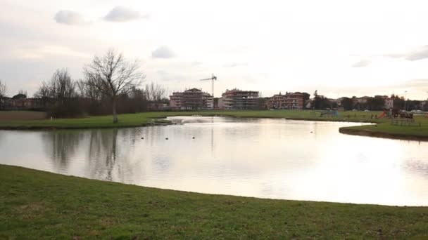 Parque de Serravalle en Empoli — Vídeo de stock