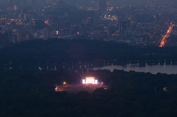 Vista do Central Park com um concerto musical em Nova York — Fotografia de Stock
