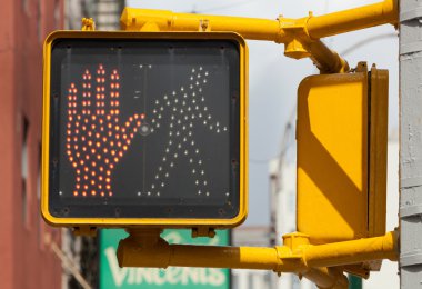 New York trafik ışığı. yaya dur işareti.