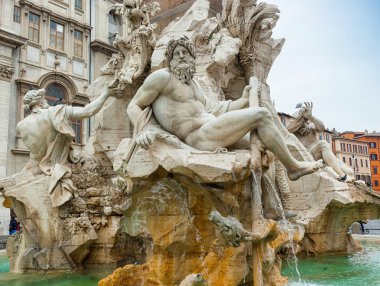 Bernini'nin dört Irmak, Roma Çeşmesi Zeus.