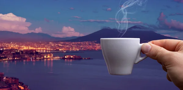 Taza de café expreso sobre el Golfo de Nápoles — Foto de Stock