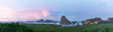 Samet Nangshe dağ manzarası Phang Nga Körfezi Phuket Tayland gün batımında