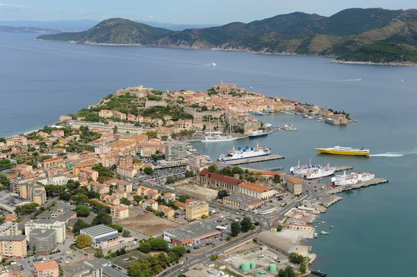 Portoferraio haven-eiland Elba Rechtenvrije Stockafbeeldingen