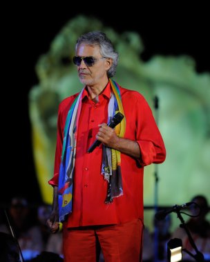 Andrea Bocelli Toskana - 4th Temmuz 2015 yılında İtalya canlı