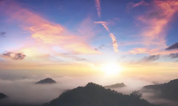 Concepto Fondo Del Cielo Del Amanecer Puesta Sol Paisaje Montaña — Foto de Stock