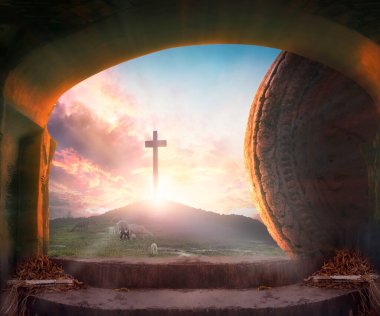 Paskalya konsepti: Gün doğumunda Çarmıha gerilen Mezar Boş ve Kuzu